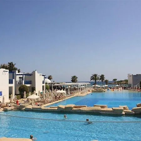 Marismare Resort 4*